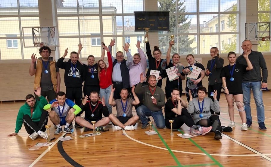 В Витебске чемпионат области по бадминтону собрал 18 спортсменов с инвалидностью по слуху
