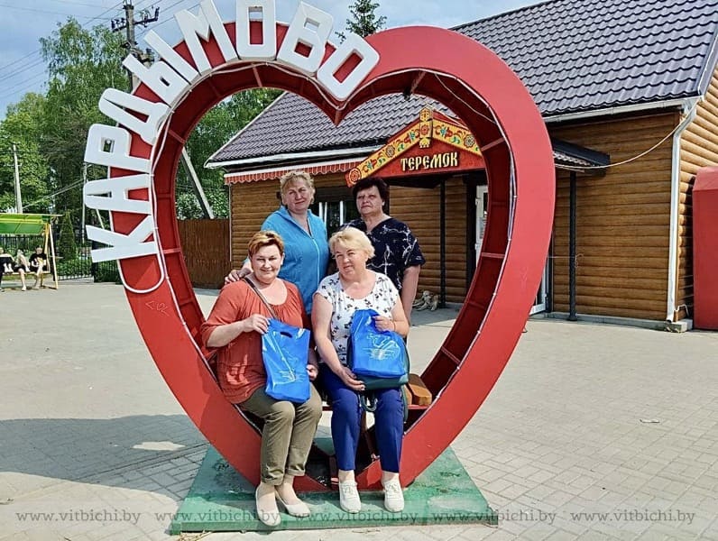 Социальные работники из Витебского района изучили опыт работы комплексного центра социального обслуживания населения в Смоленской области